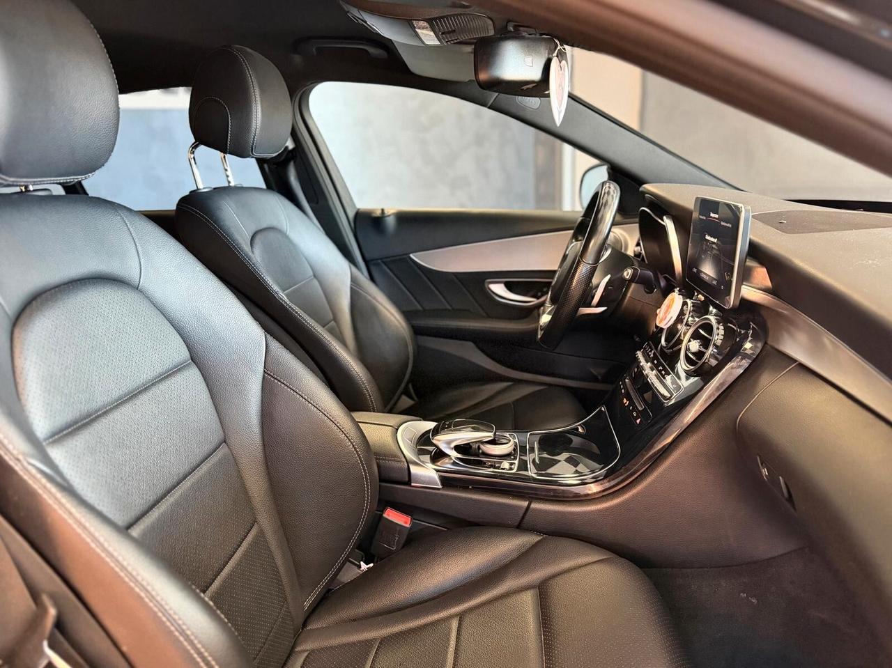Mercedes-benz C 200 d Auto Premium