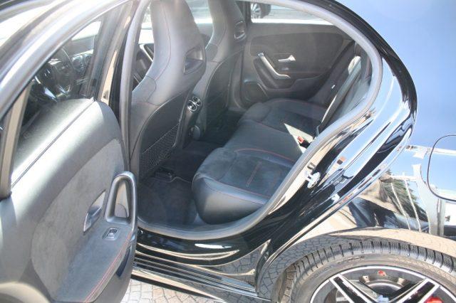 MERCEDES-BENZ A 35 AMG 4Matic AMG