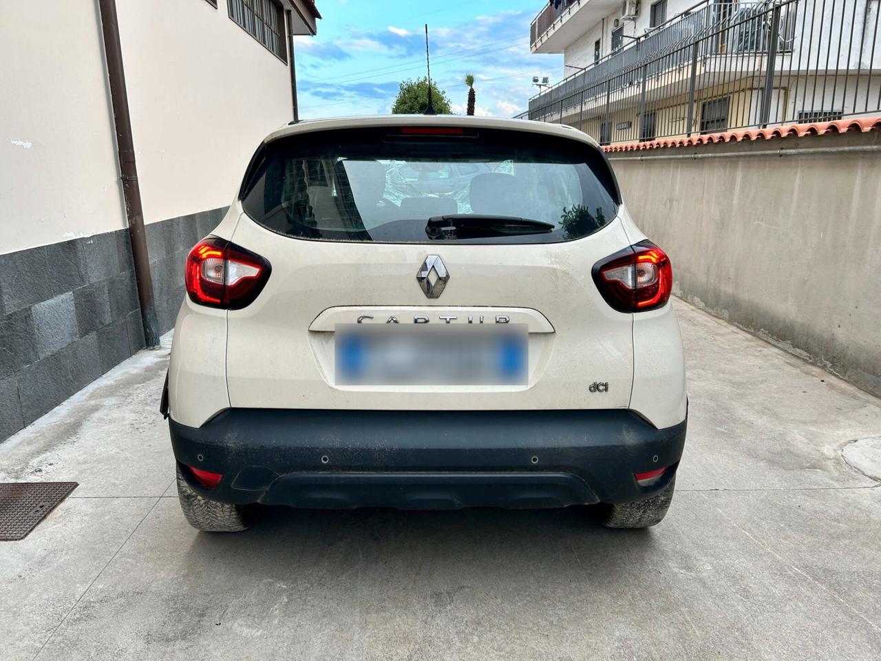 Renault Captur 1.5 dCi 90CV - 2017 Incidentata