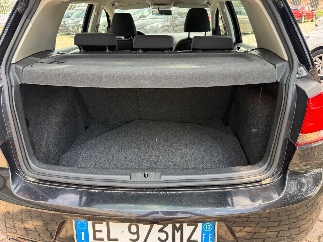 Volkswagen Golf 1.6 TDI DPF 5p. Highline