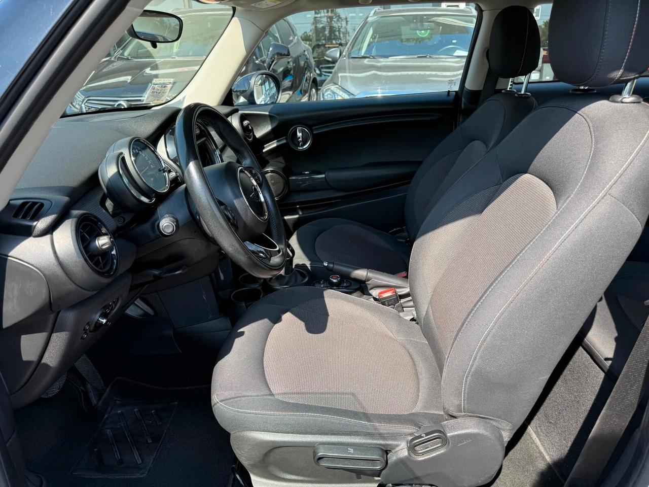 Mini 1.5 Cooper *automatica* *no vincoli*