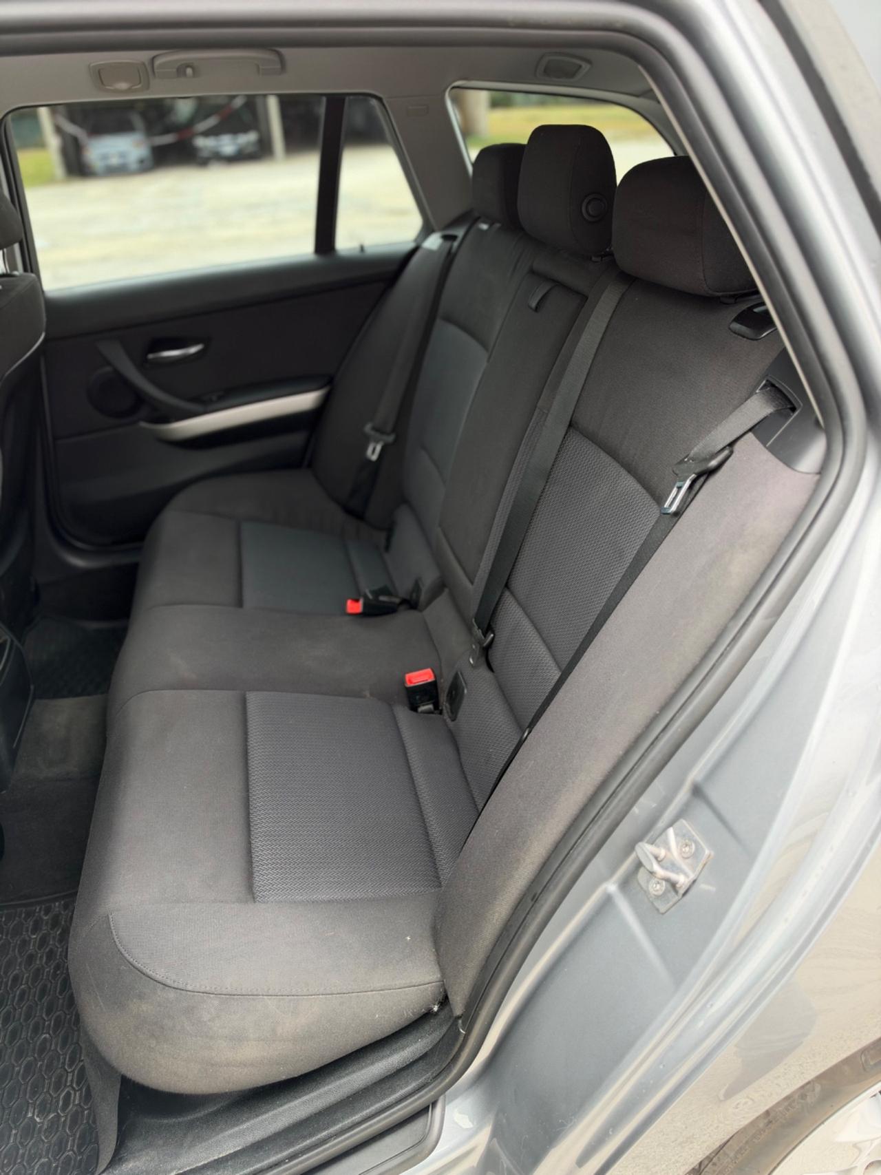 Bmw serie 3 touring 318D 2.0 143cv GANCIO TRAINO