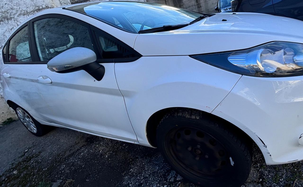 Ford Fiesta Fiesta+ 1.2 82CV 5 porte