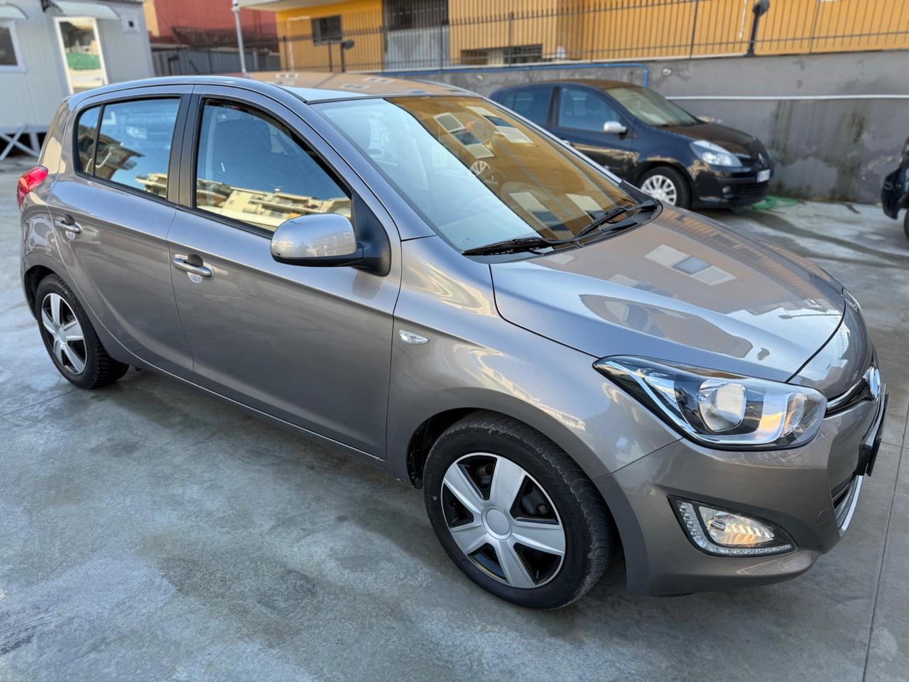 Hyundai i20 1.2 5p. Classic