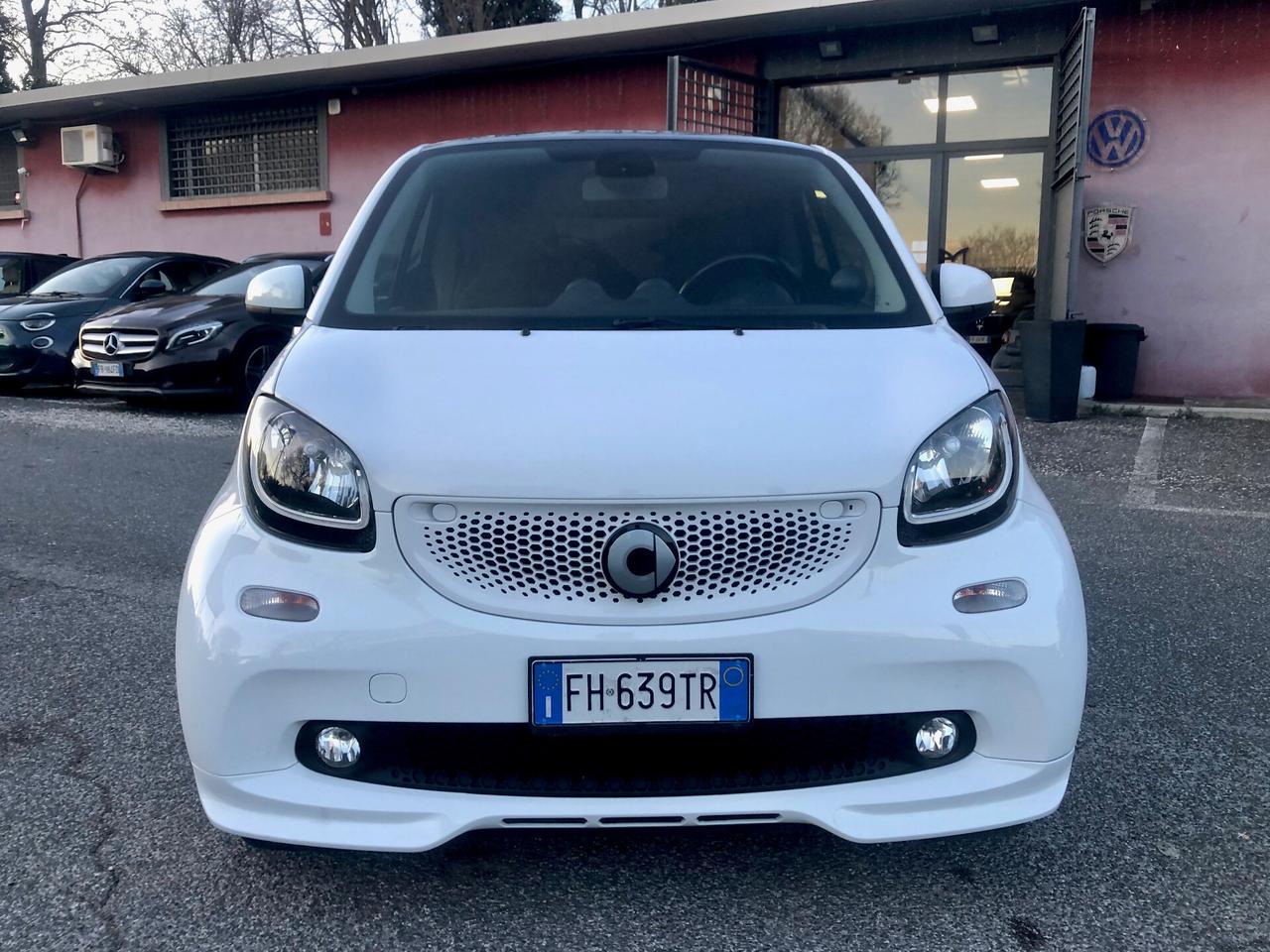 Smart ForTwo BRABUS 0.9 Turbo twinamic Xclusive White Edition Permute Garanzia Mercedes Permute e Rate