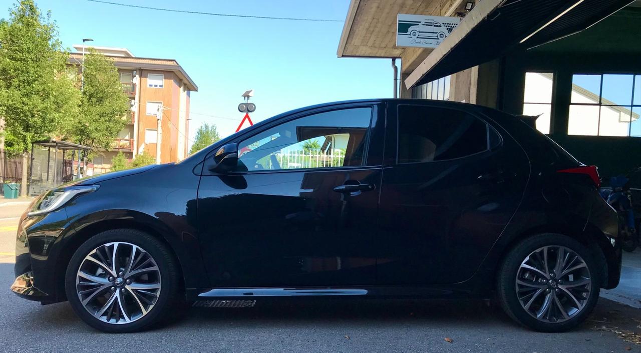Toyota Yaris 1.5 130 Hybrid 5 porte Lounge