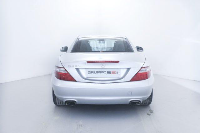 MERCEDES-BENZ SLK 200 CGI Sport