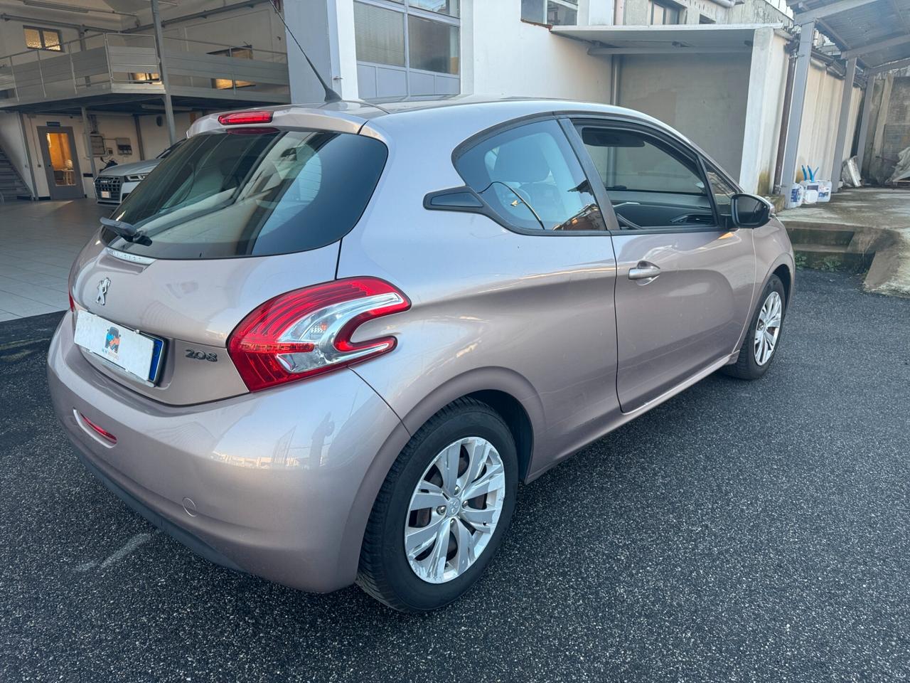 PEUGEOT 208 1.2 12V VTi 82CV 3p. Active UNICO PROPRIETARIO