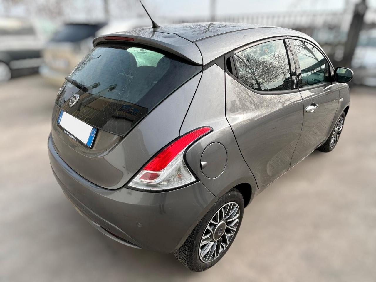 Lancia Ypsilon 1.3 mjt - ANCHE PER NEOPATENTATI