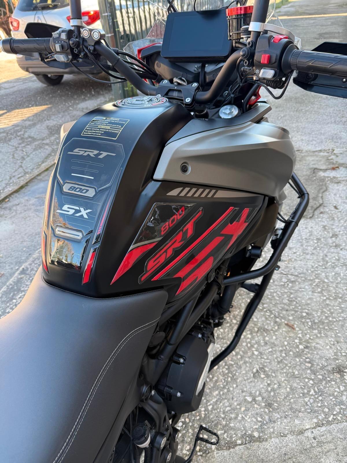 Qj Motor SRT 800 SX - GARANZIA CASA MADRE - FULL OPTIONAL - PARI AL NUOVO