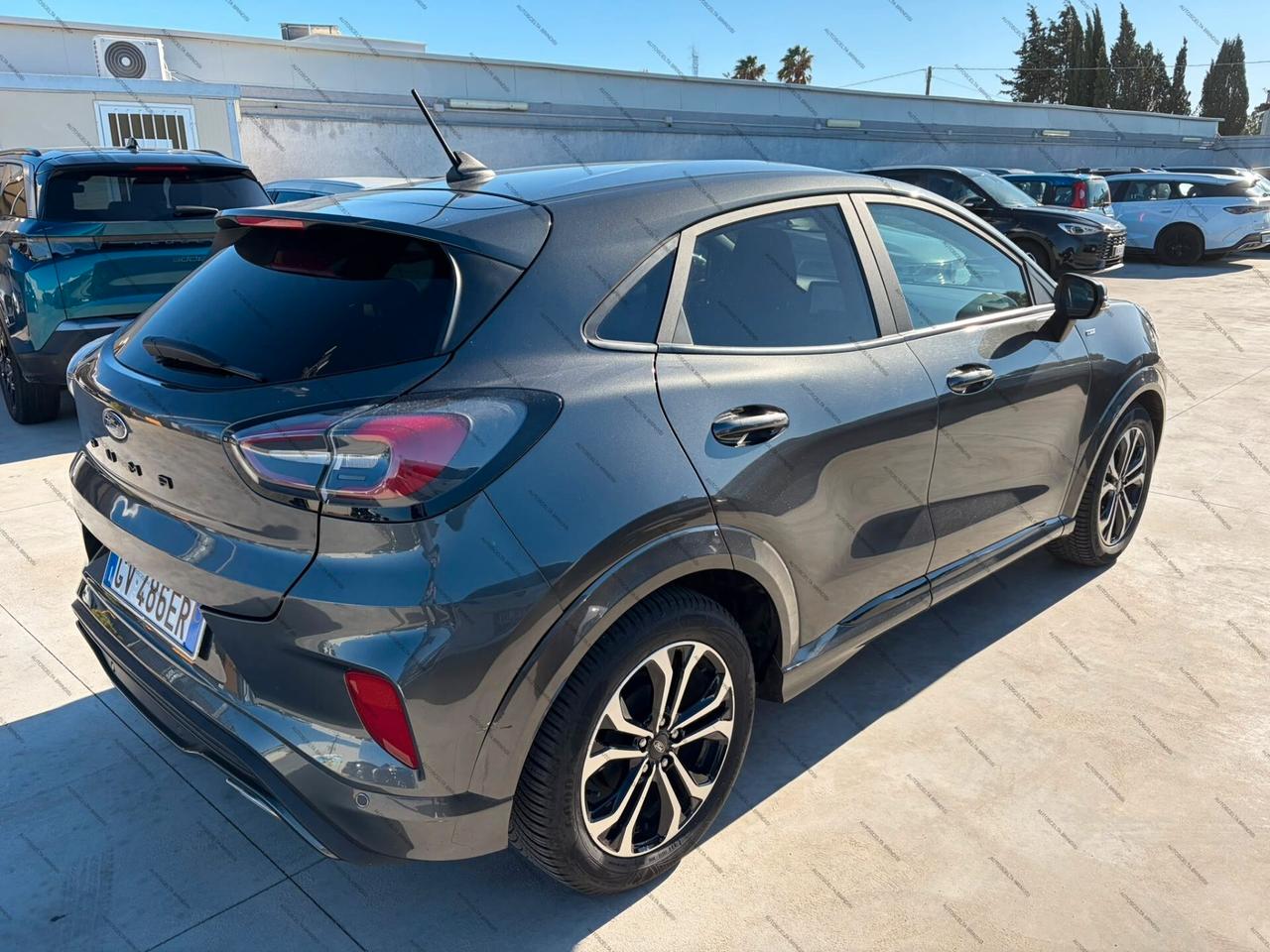 Ford Puma 1.0 EcoBoost Hybrid 125 CV S&S ST-Line