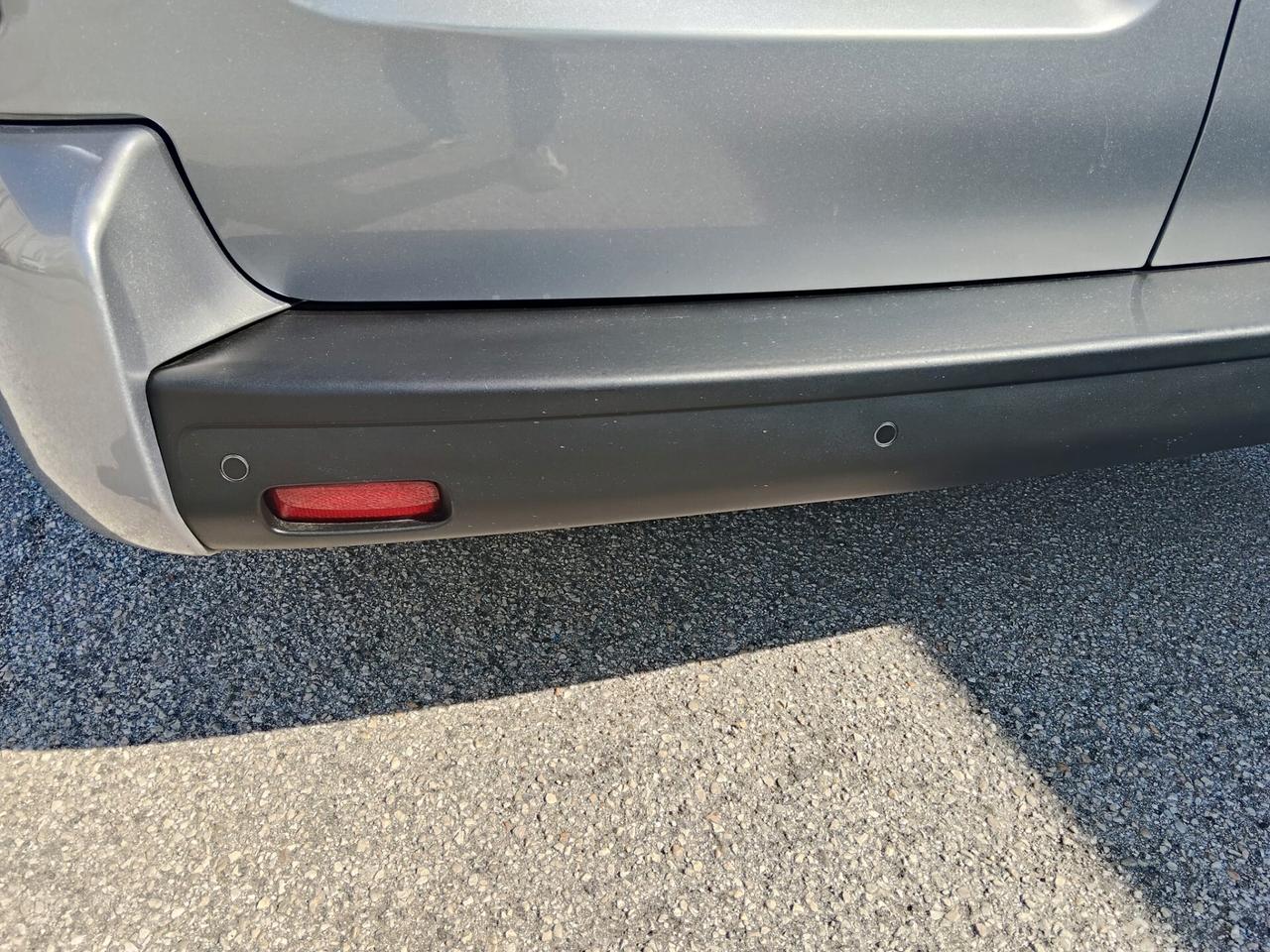 Peugeot Traveller Long Business 120 cv EAT8 9 Posti