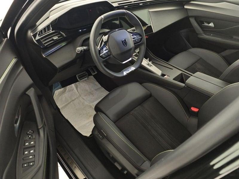 Peugeot 408 Hybrid 145 e-DCS6 GT