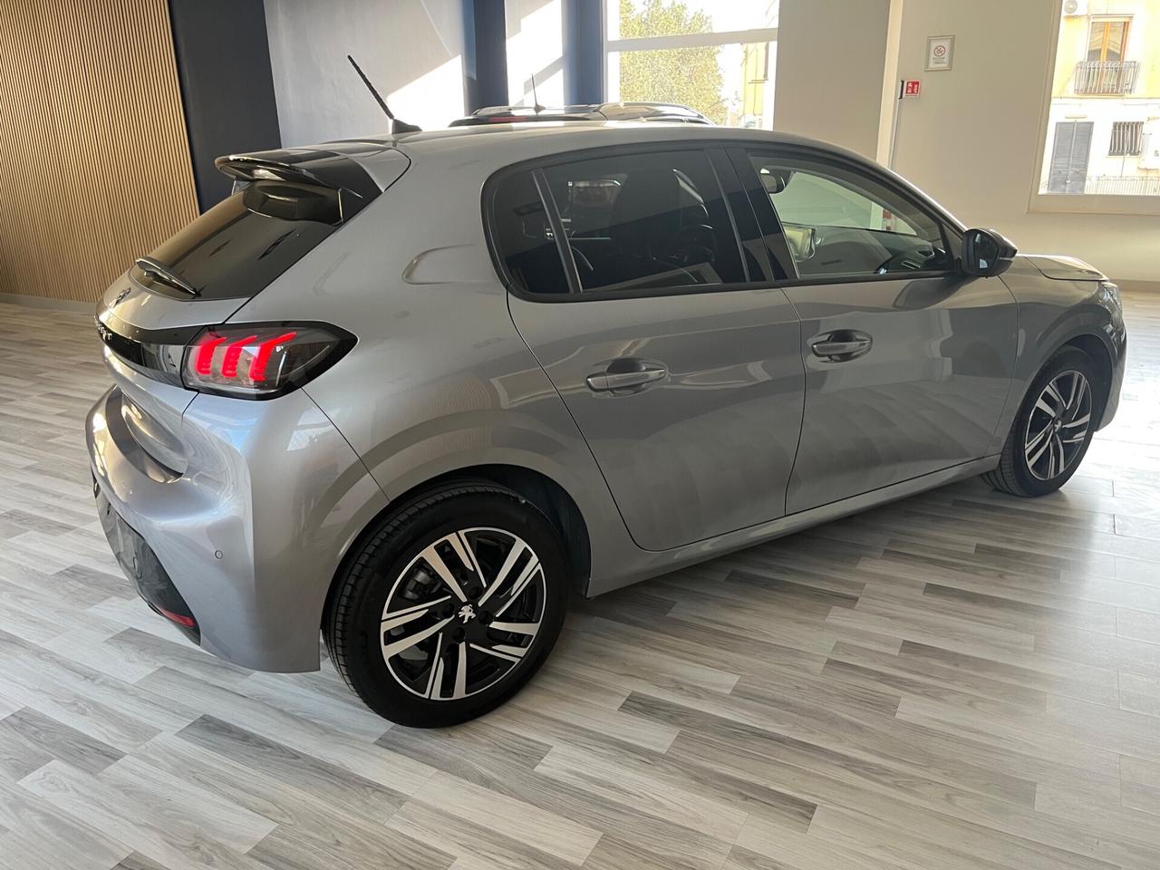 Peugeot 208 PureTech 100 Stop&Start 5 porte Allure