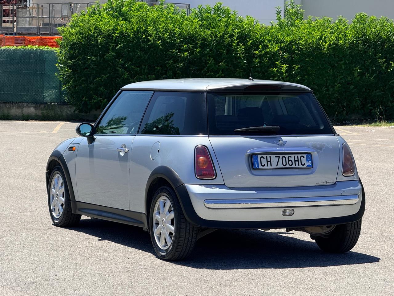 Mini Cooper 1.4 diesel