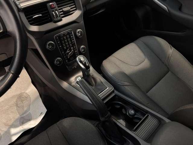 Volvo V40 Cross Country D2 Geartronic NEOPATENTATI