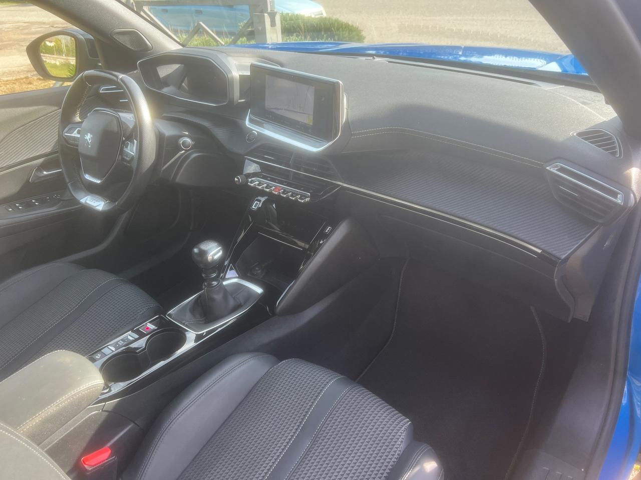 Peugeot 2008 PureTech 130CV S&S GT Line-2020