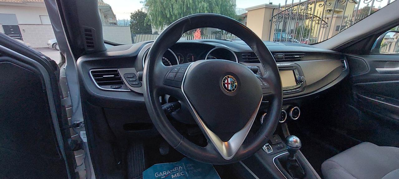 GIULIETTA 1,6 DIESEL 105 CV X NEOPATENTATI TELEFONO LEGA SENSORI FULL IMPECCABILE