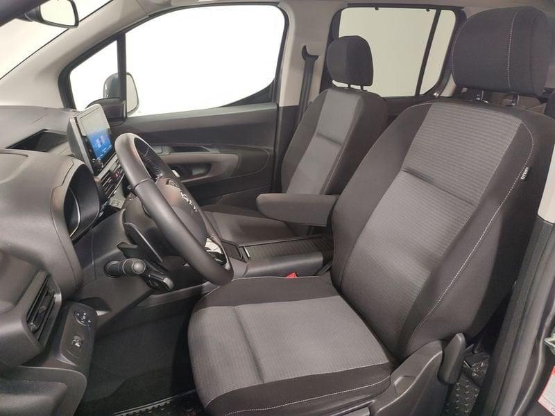 Toyota Proace City Verso 1.5D 130 CV S&S Short D A/T Luxury