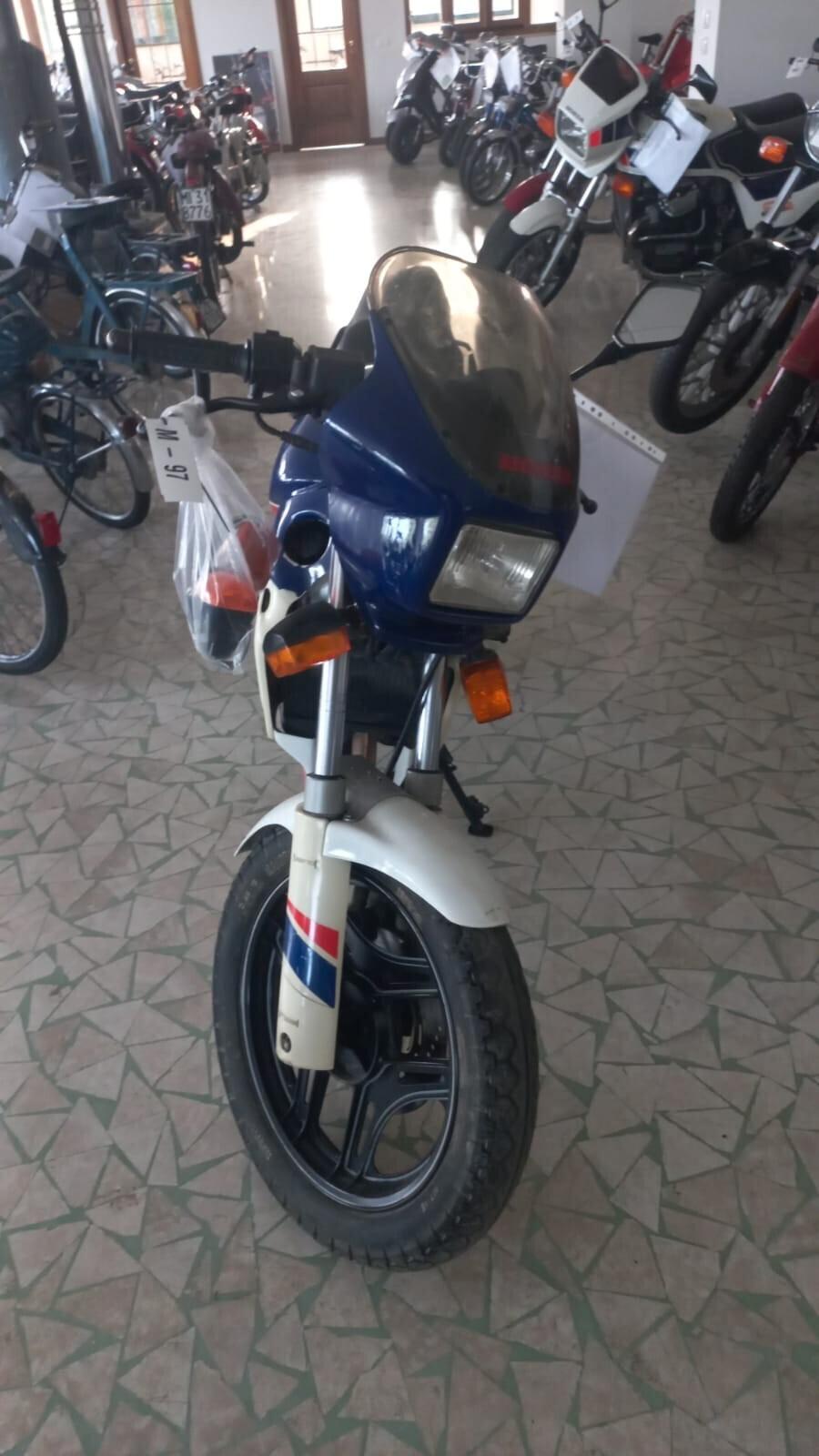 Honda NS 125 F - VENDIBILI SOLO PEZZI DI RICAMBIO