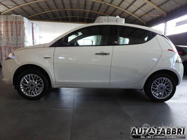 LANCIA - Ypsilon - 0.9 T.Air 85 CV 5 porte Metano