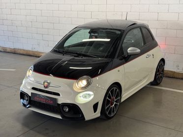 Abarth 595 1.4 Turbo T-Jet 165 CV Scorpioneoro