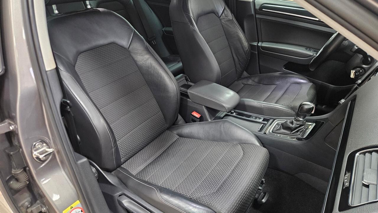 Volkswagen Golf 1.6 TDI DSG 5p. Highline BlueMotion Technology