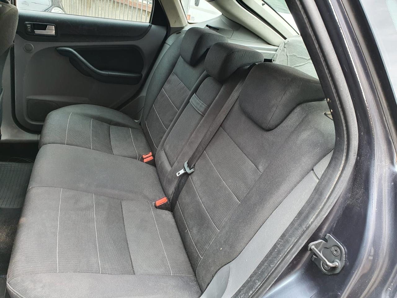 Ford Focus 1.6 TDCi (90CV) NAVIGATORE RETROCAMERA