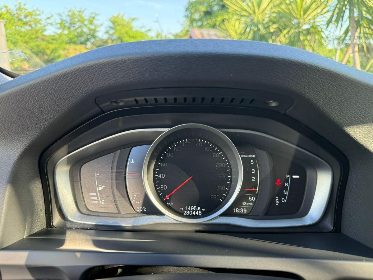 VOLVO - V60 - D2 Geartronic Volvo Ocean Race