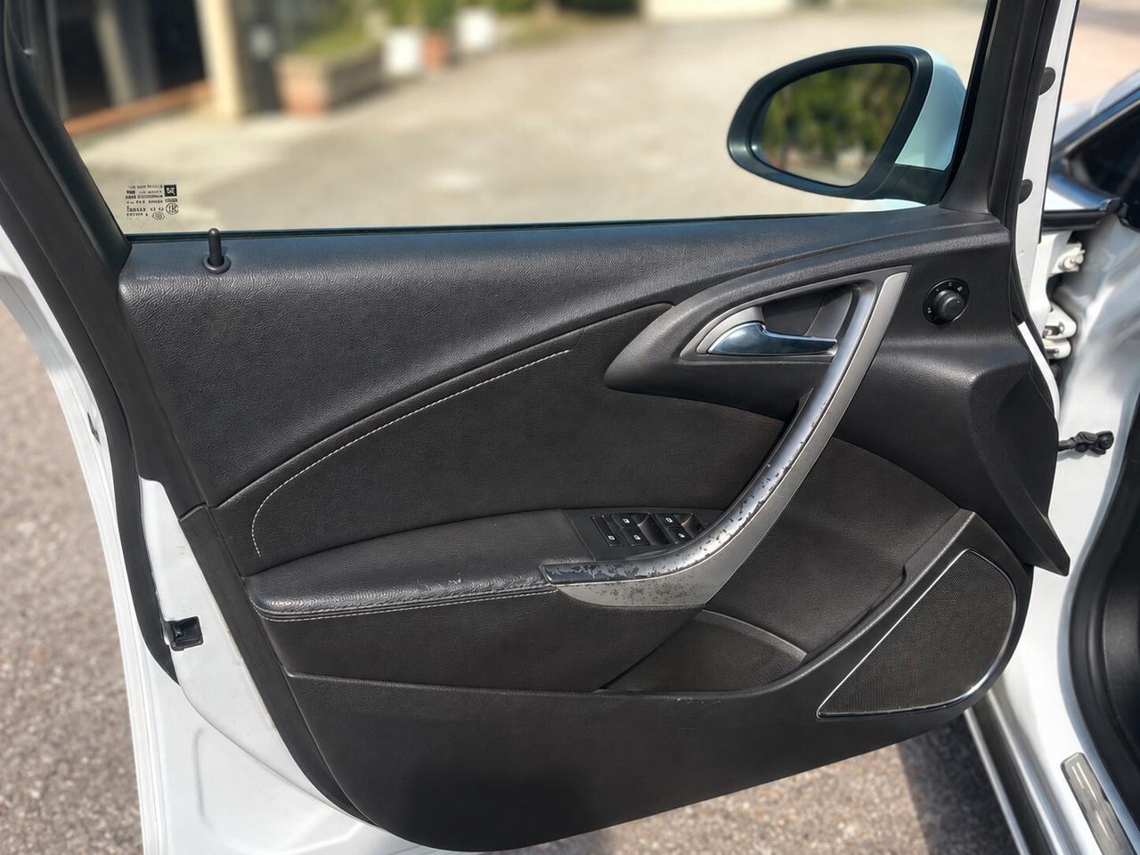 Opel Astra 1.7 CDTI 125CV 5 porte Cosmo