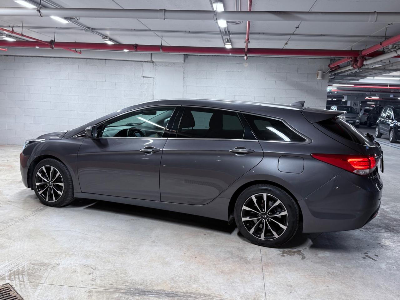 Hyundai i40 Wagon 1.6 CRDi DCT - NAVIG - TELE PARK