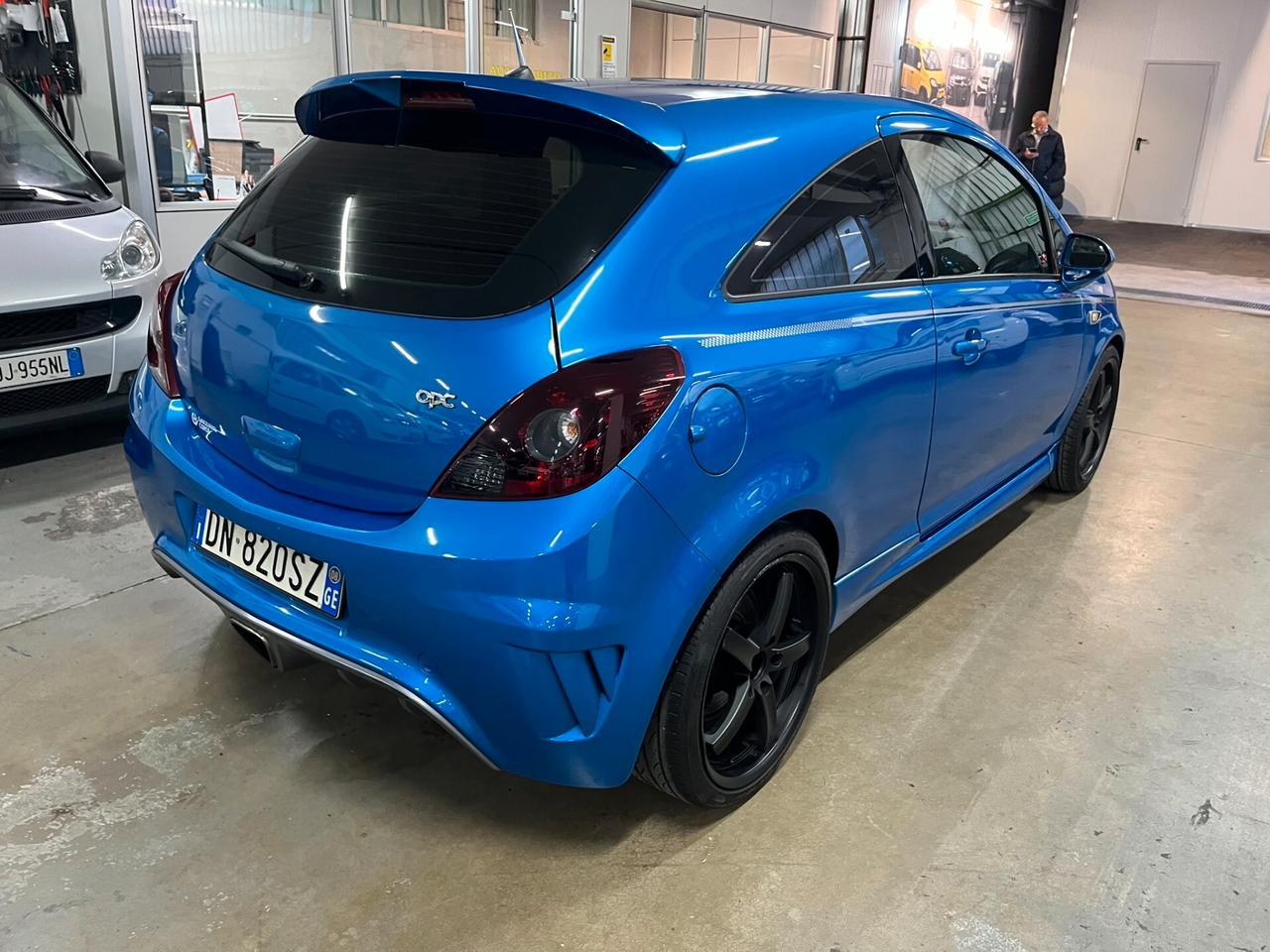 Opel Corsa 1.6 T 192CV 3 porte OPC