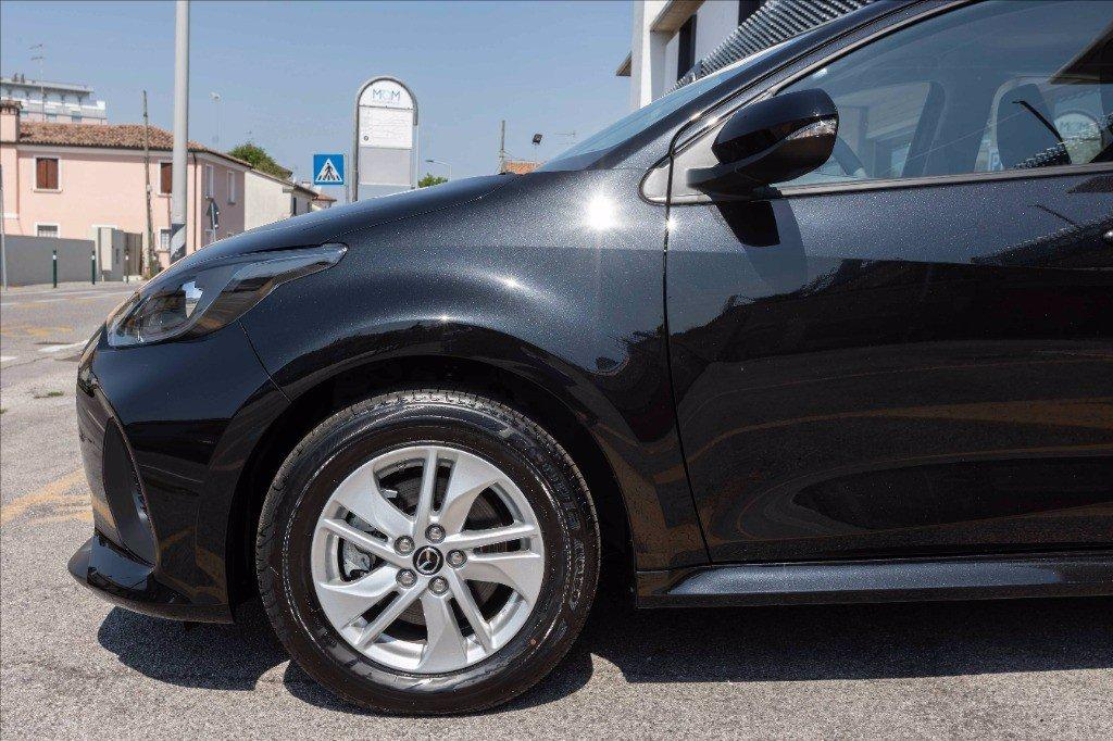 MAZDA 2 1.5 vvt full hybrid electric Centre Line e-cvt del 2025