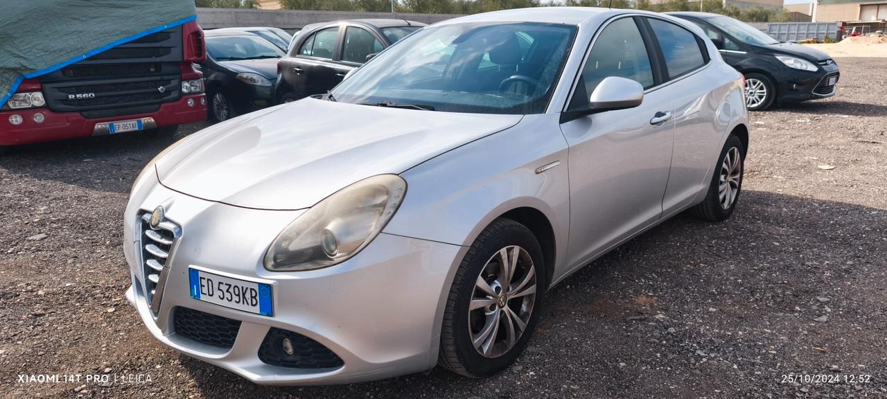 Alfa Romeo Giulietta 1.6 JTDm-2 105 CV Progression