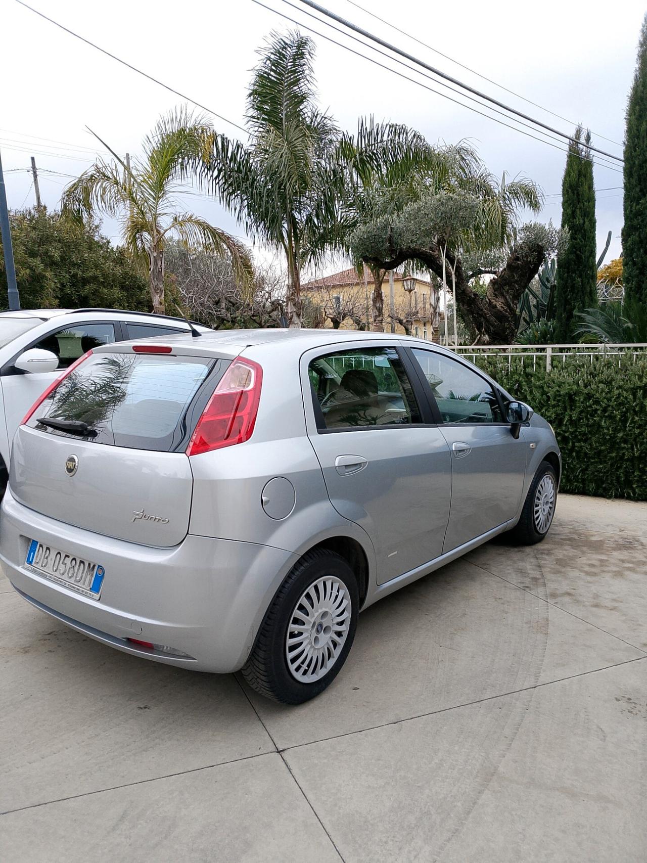 Fiat Grande Punto 1.4 benzina GPL