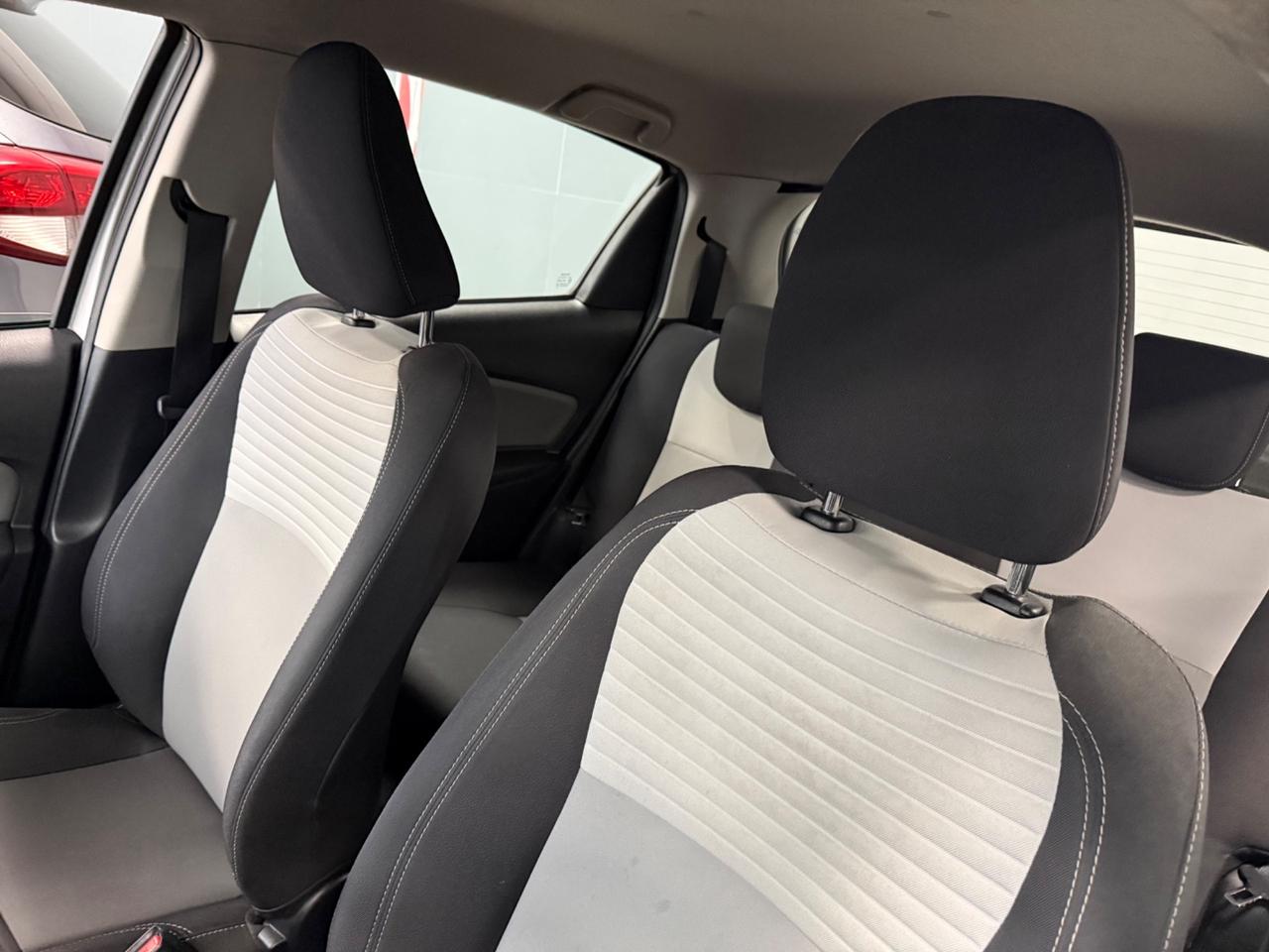 Toyota Yaris 1.5 Hybrid 5P. Active 73CV Ok Neopatentati