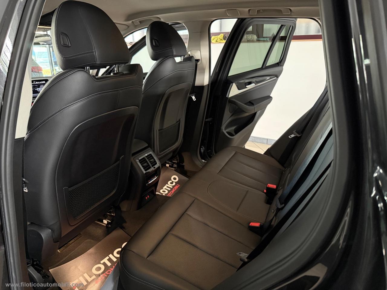 BMW X3 sDrive18d 48V DIESEL COCKPIT - PELLE FULL Cockpit - PELLE - LED