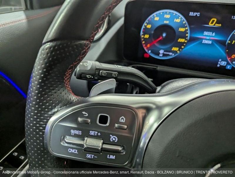 Mercedes-Benz GLA 200 D 4MATIC PREMIUM AUTOMATIC