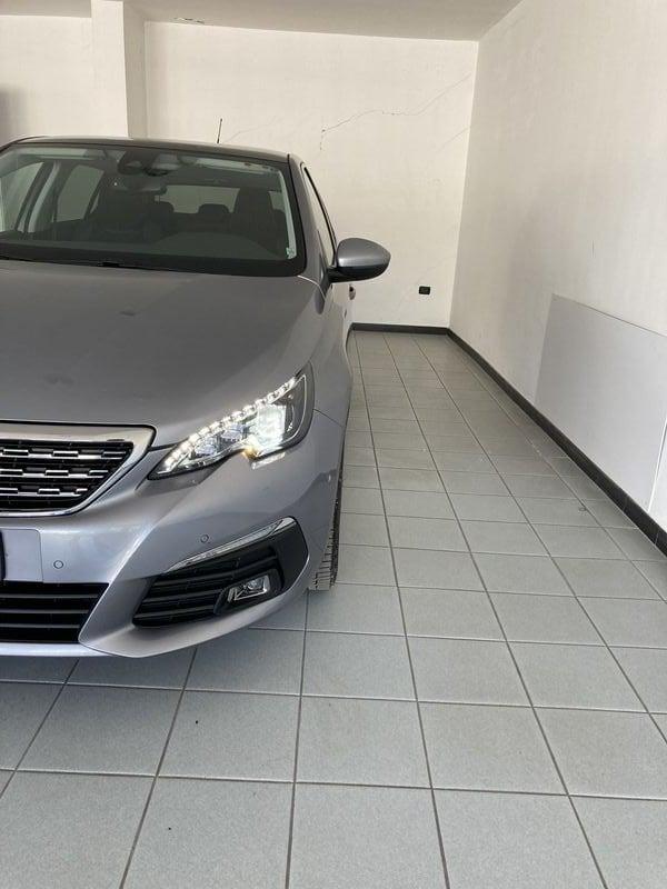 Peugeot 308 Active BlueHDi 120cv S&S