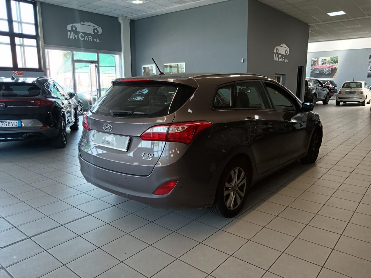 Hyundai i30 Diesel Manuale