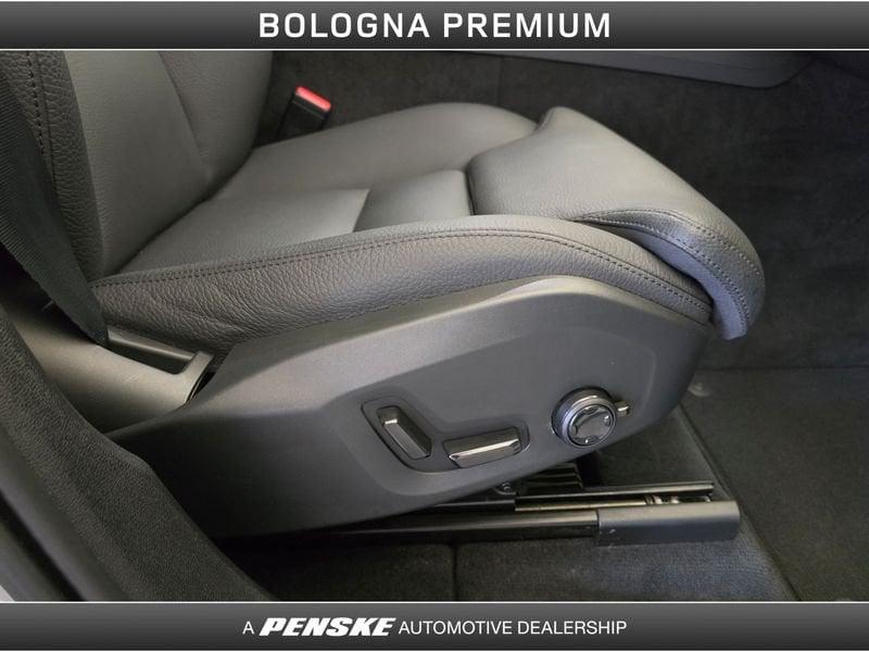 Volvo XC60 B4 (d) automatico Plus Bright