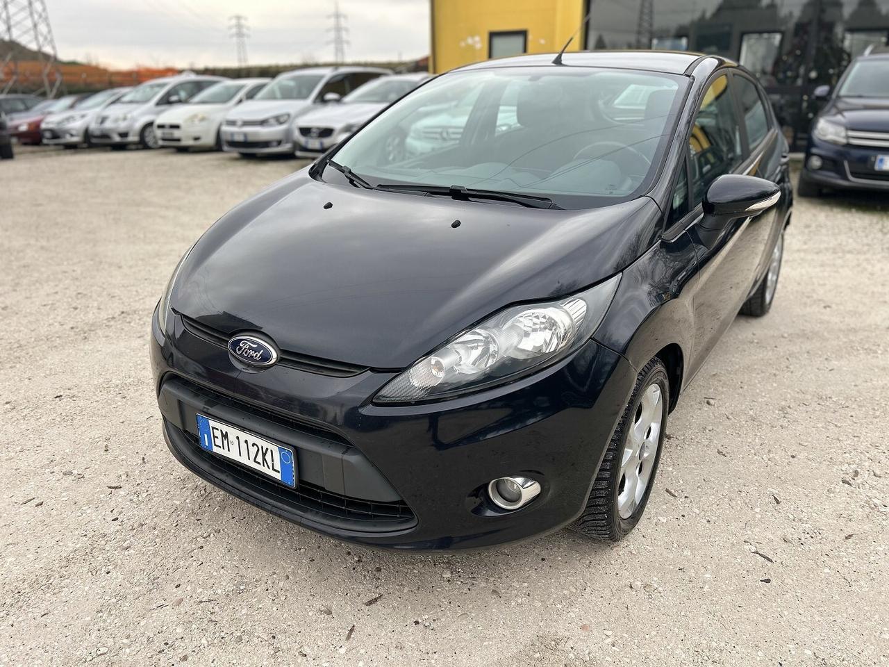 FORD FIESTA 1.4 97CV GPL 2032 UNICO P. IVA ESPOSTA