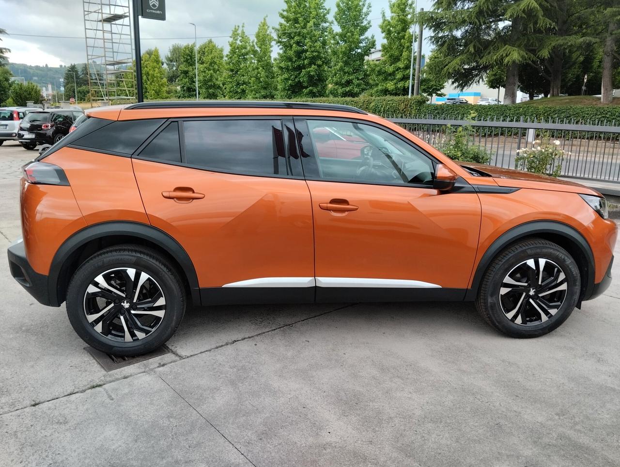 Peugeot 2008 PureTech 130 S&S Allure Pack
