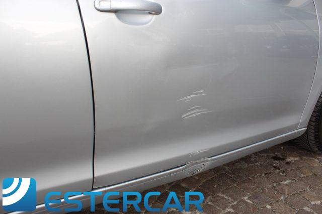 VOLKSWAGEN Golf Variant 6 2.0 TDI DPF DSG Highline