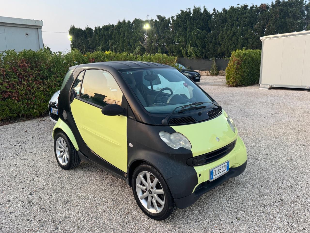 Smart ForTwo 700 coupé pure (45 kW)