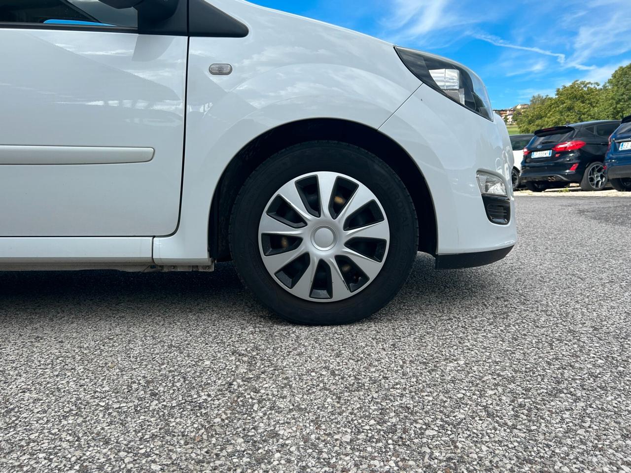 Renault Twingo 1.2 16V Live