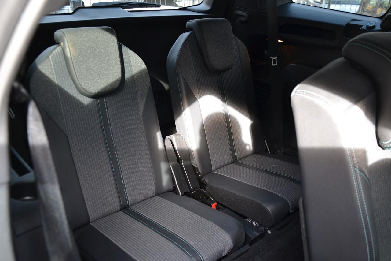 Peugeot 5008 BlueHDi 130 S&S EAT8 Allure Pack