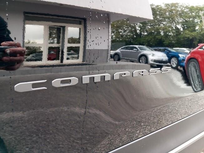 Jeep Compass 1.2 Turbo Hybrid First Edition
