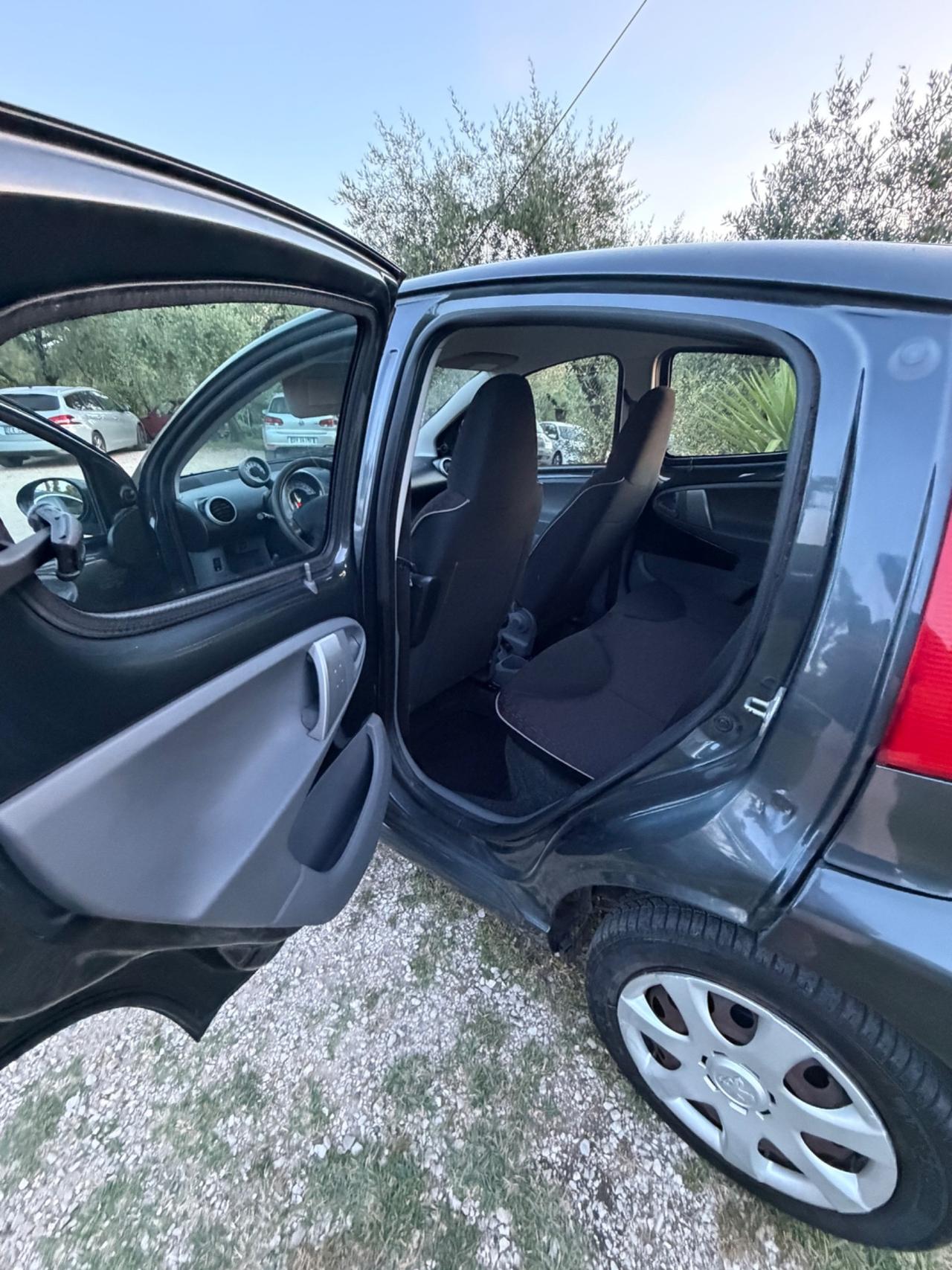 Peugeot 107 1.0 68CV 5p. Plaisir
