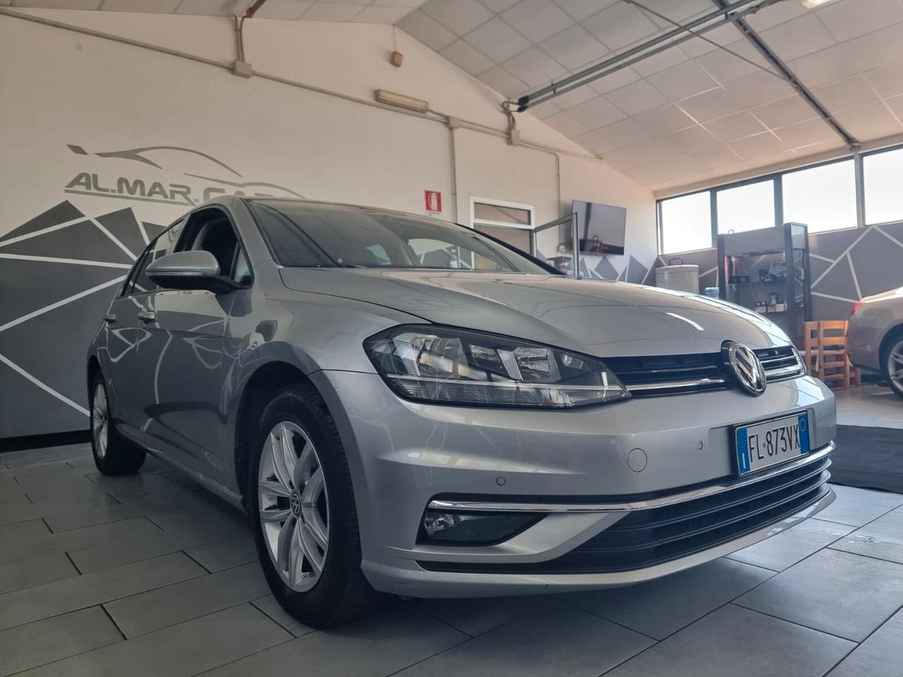 Volkswagen Golf 1.6 TDI 5p. Highline NEOPATENTATI